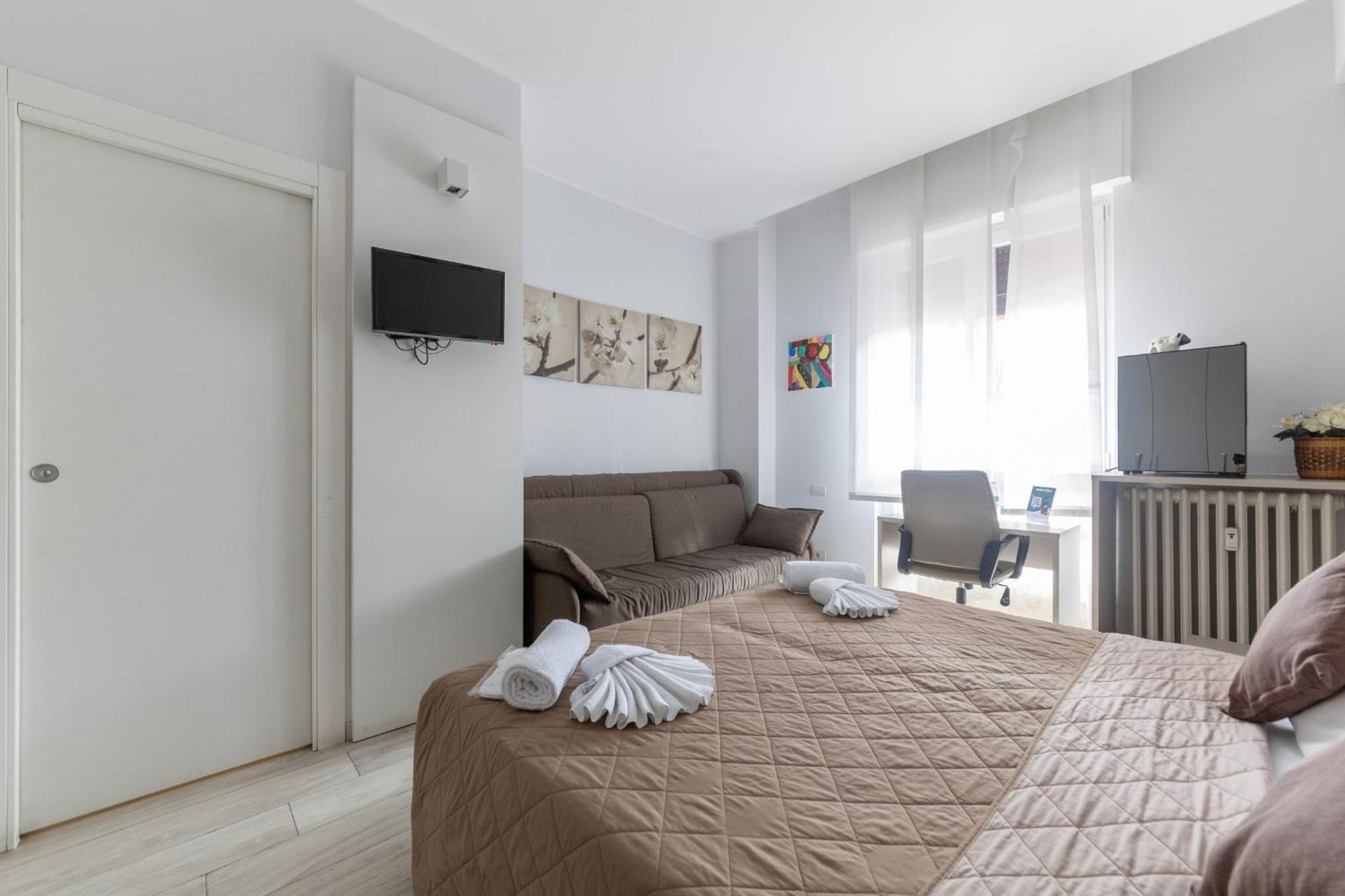 Chezromyk The Kosher B&B Милано Екстериор снимка