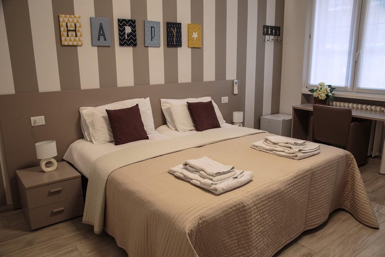 Chezromyk The Kosher B&B Милано Екстериор снимка